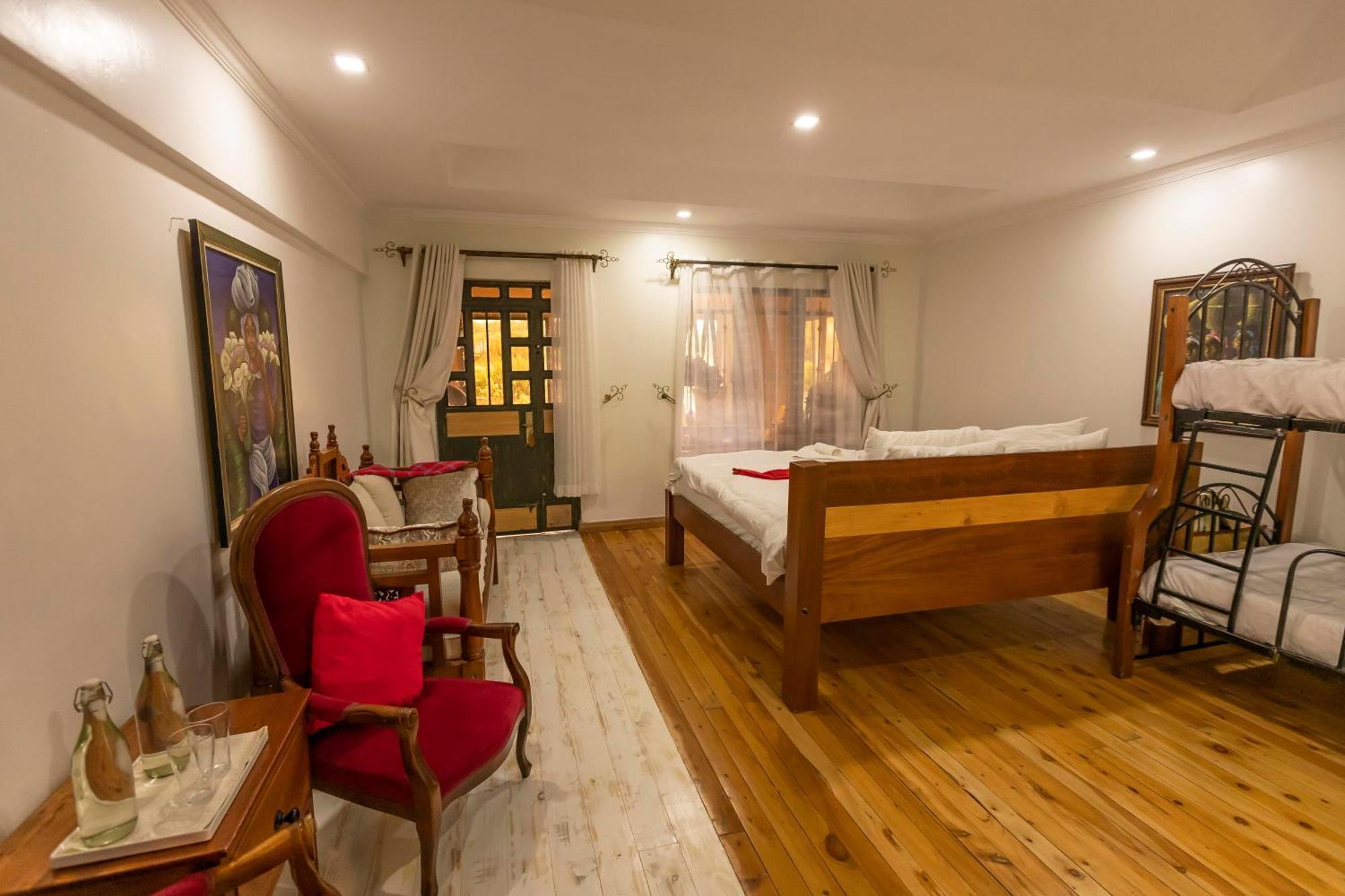 Mount Kenya Farm Stay Нанюки Екстериор снимка